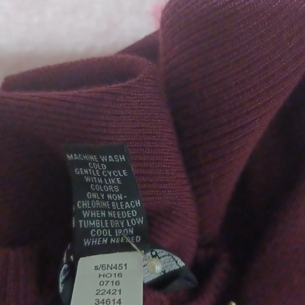 💜NWOT I.N.C International Concepts ribbed sweater dress with zippers size small - Picture 10 of 10